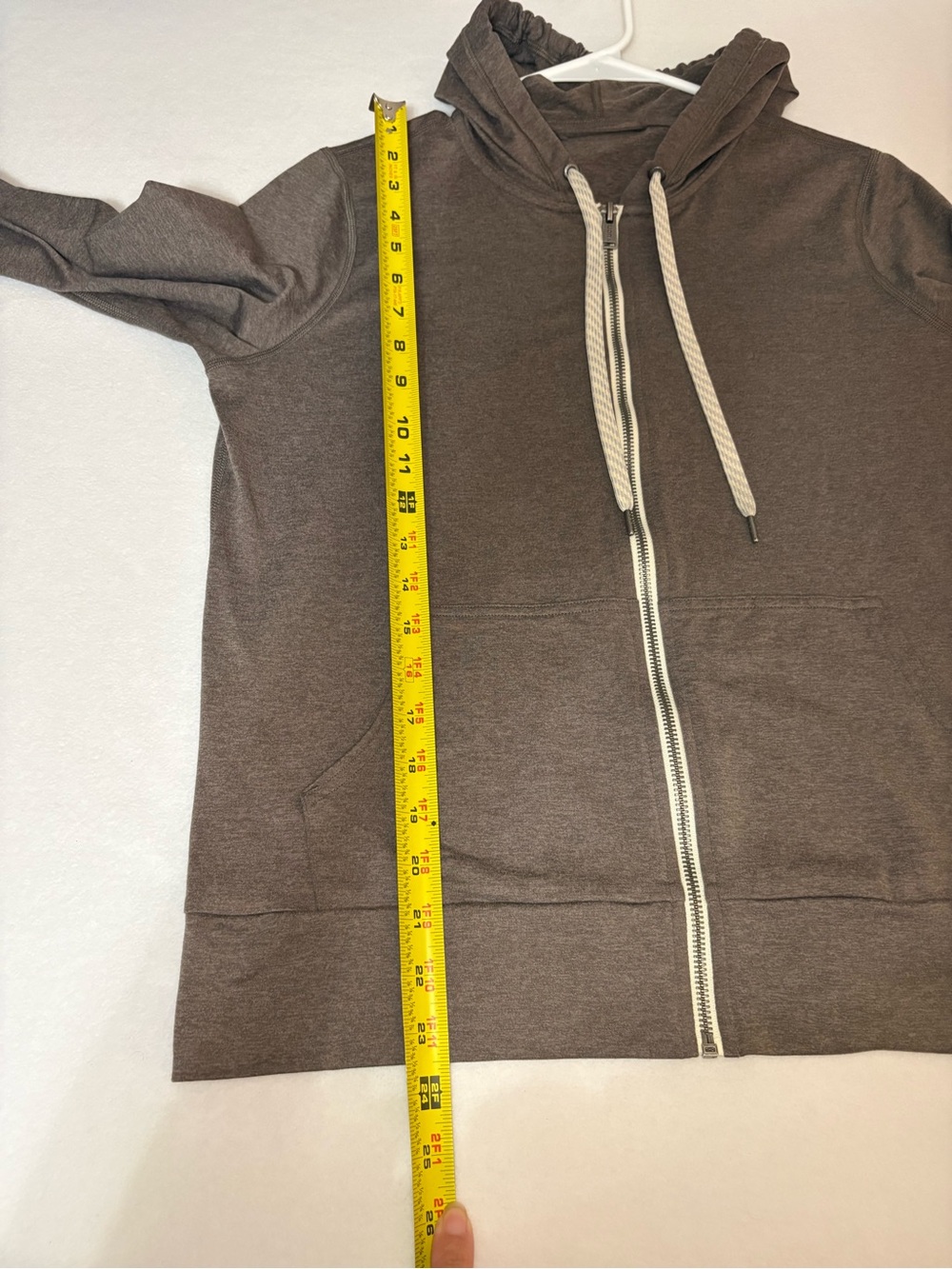 Vuori Chocolate Brown  Halo Performance Hoodie 2.0 size L - Picture 6 of 6